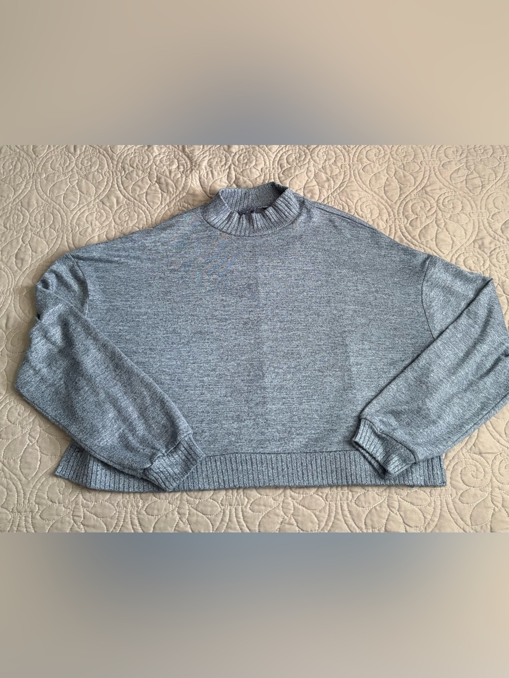 SO Cropped Sweater